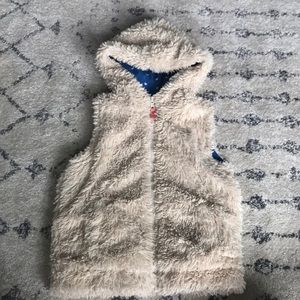LOWEST PRICE!! Mini Boden Furry Zip Vest